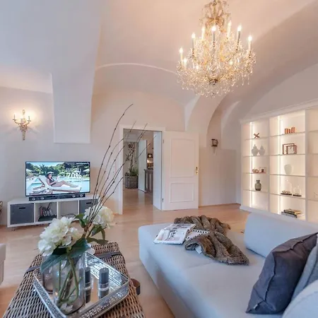 Mittendrin Apartment